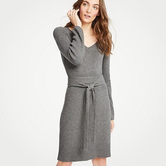 Ann Taylor Sweaters - Ann Taylor Gray V-Neck Sweater Dress Size Med